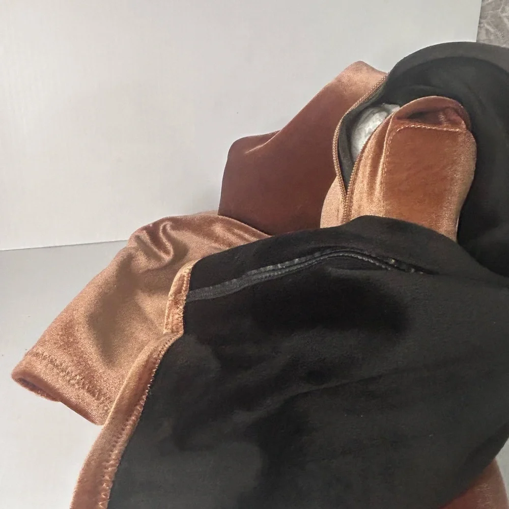 👢Smash NIB “Malia Over the Knee” Chic Velvet Boots in Nude Color
